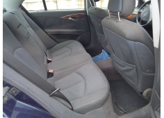 mercedes-benz clase e (w211) del año 2002 2