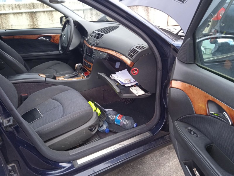 mercedes-benz clase e (w211) del año 2002