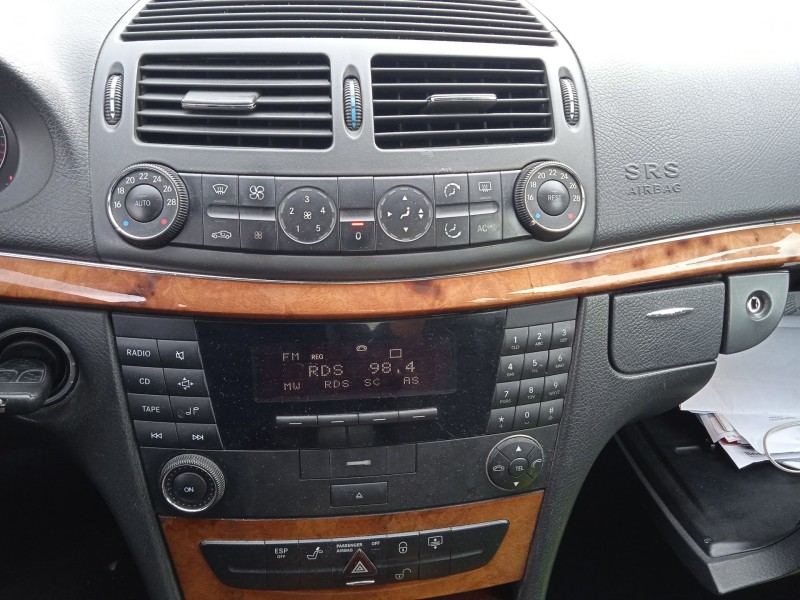 mercedes-benz clase e (w211) del año 2002