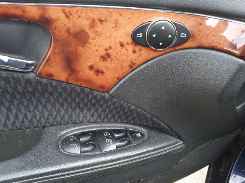 mercedes-benz clase e (w211) del año 2002