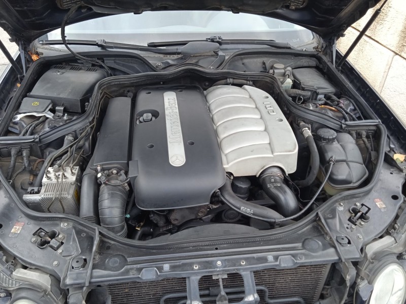 mercedes-benz clase e (w211) del año 2002