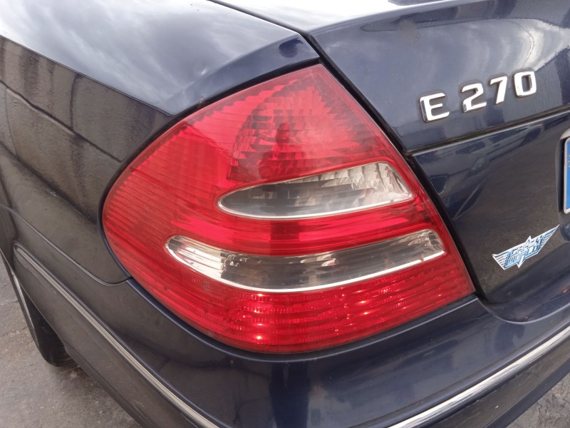 mercedes-benz clase e (w211) del año 2002