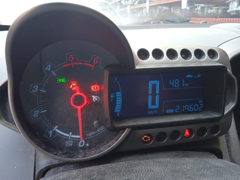 chevrolet aveo hatchback (t300) del año 2011