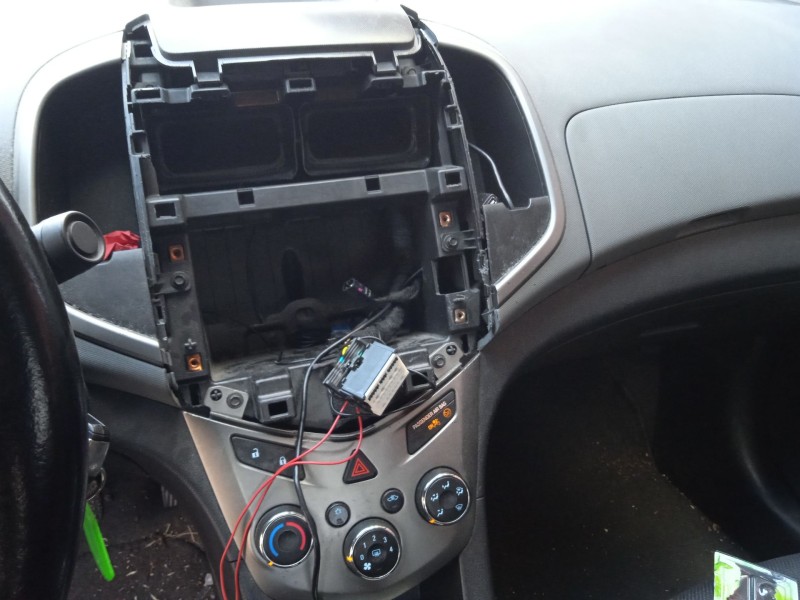 chevrolet aveo hatchback (t300) del año 2011