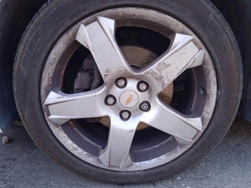 chevrolet aveo hatchback (t300) del año 2011