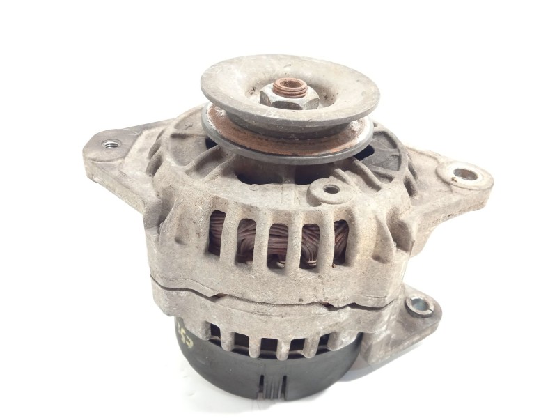 Recambio de alternador para nissan terrano ii (r20) 2.7 tdi 4wd referencia OEM IAM 231007F001  0123310051