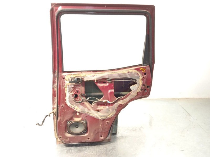 Recambio de puerta trasera derecha para nissan terrano ii (r20) 2.7 tdi 4wd referencia OEM IAM 821007F630  