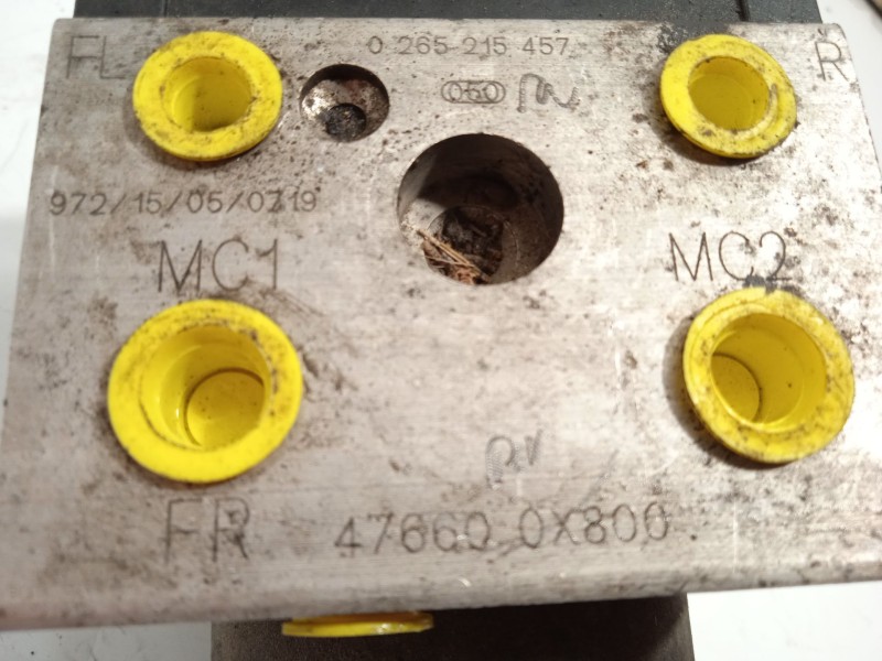 Recambio de abs para nissan terrano ii (r20) 2.7 tdi 4wd referencia OEM IAM 476600X800 0273004369 0265215457