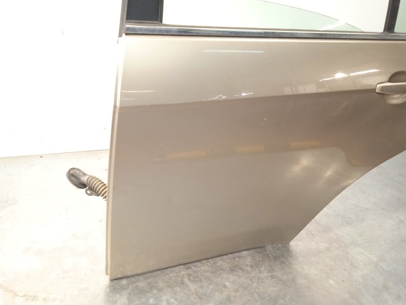 Recambio de puerta trasera izquierda para chevrolet epica (kl1_) 2.0 d referencia OEM IAM 96635657  