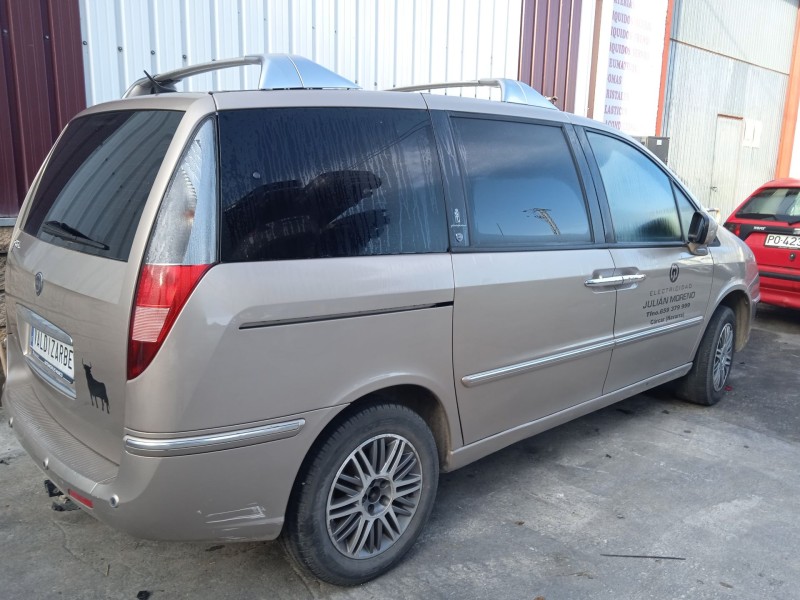 lancia phedra (179_) del año 2010