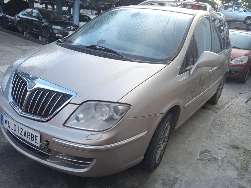 lancia phedra (179_) del año 2010