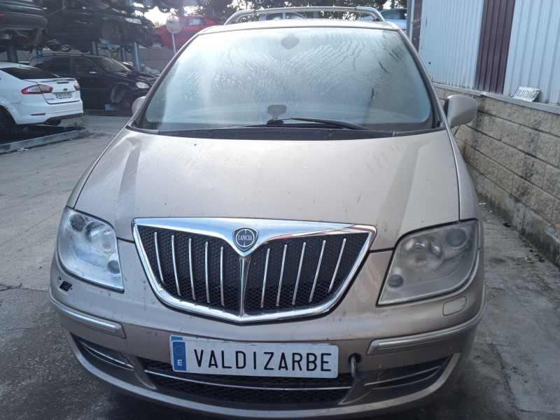 lancia phedra (179_) del año 2010