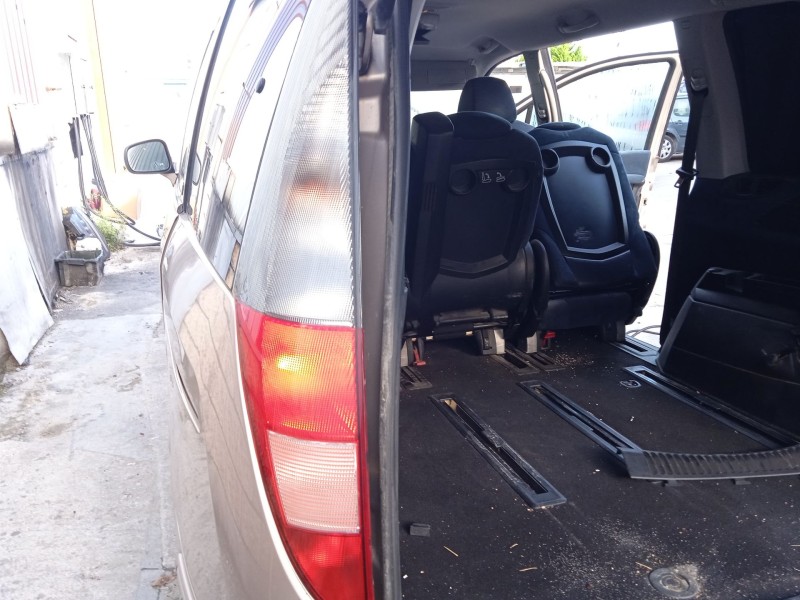 lancia phedra (179_) del año 2010