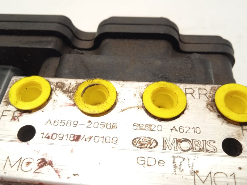 Recambio de abs para hyundai i30 (gd) style referencia OEM IAM 58920A6210 6158945200 A658920500