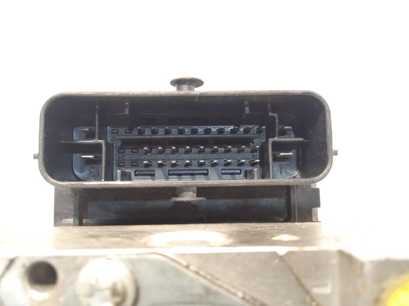 Recambio de abs para dacia duster laureate 4x2 referencia OEM IAM 8200846463 0265800903 0265232384