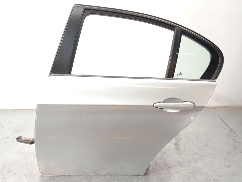 Recambio de puerta trasera izquierda para bmw 3 (e90) 320 d referencia OEM IAM 41007203647  