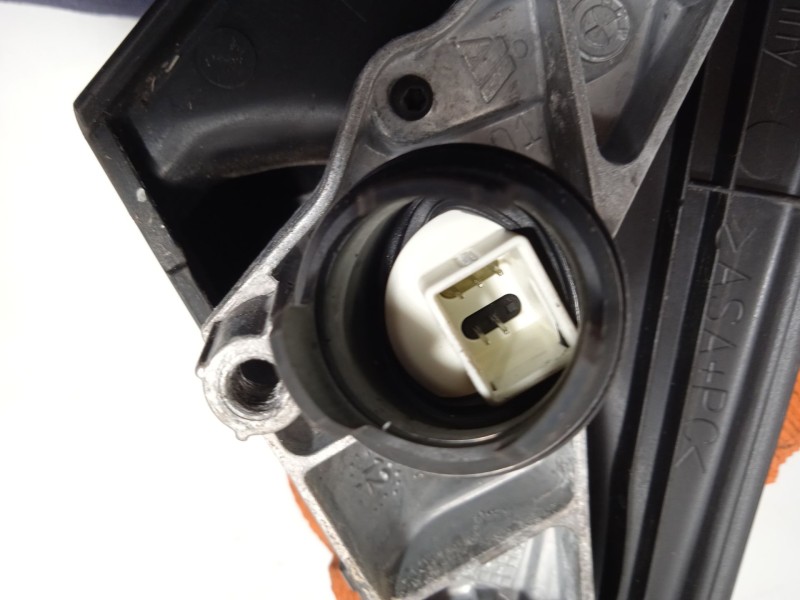 Recambio de retrovisor izquierdo para bmw 3 (e90) 320 d referencia OEM IAM 51167189945  