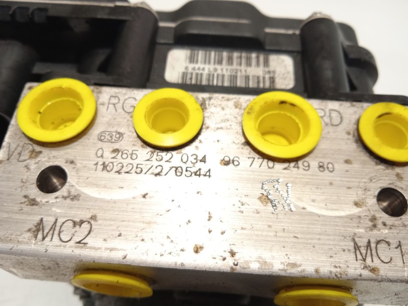 Recambio de abs para citroën c4 lim. seduction referencia OEM IAM 9677024980 0265951861 0265252034