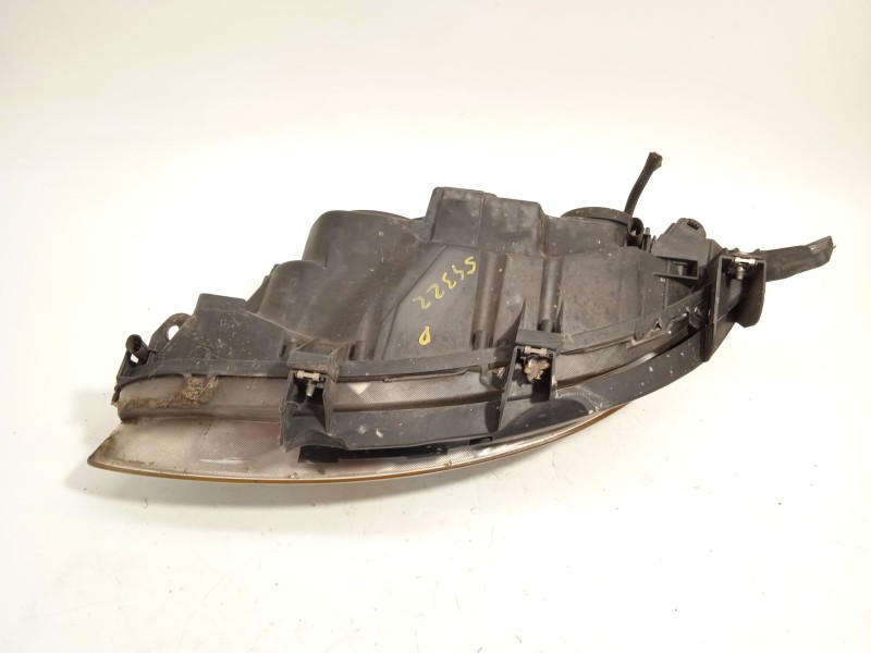 Recambio de faro derecho para fiat bravo ii (198_) 1.9 d multijet (198axb1a) referencia OEM IAM 51757534  