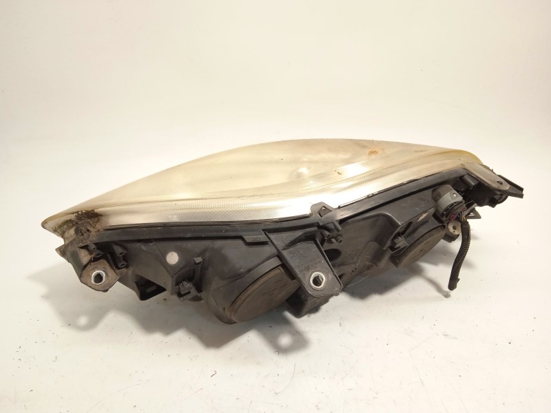 Recambio de faro derecho para fiat bravo ii (198_) 1.9 d multijet (198axb1a) referencia OEM IAM 51757534  