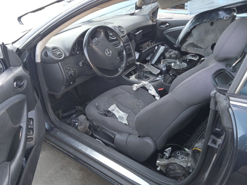 mercedes-benz clk (c209) del año 2003