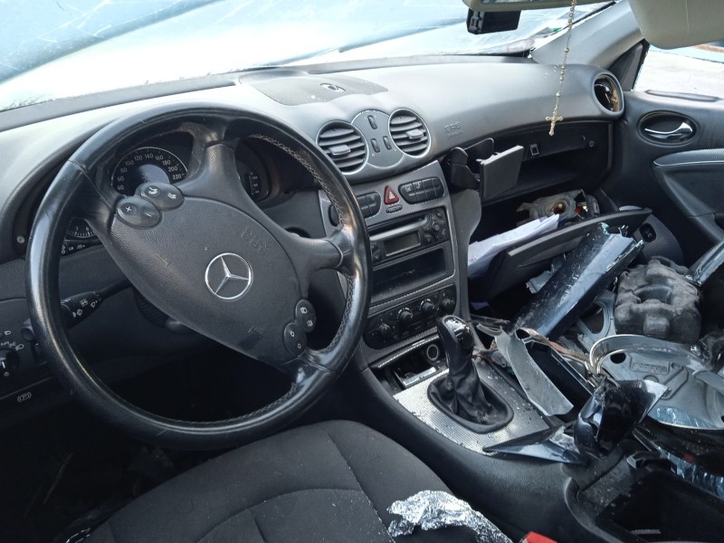 mercedes-benz clk (c209) del año 2003