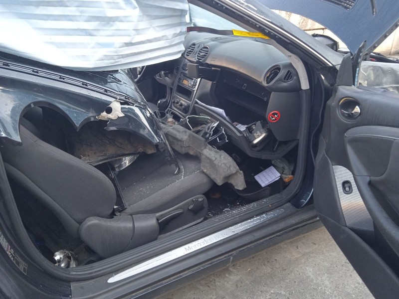 mercedes-benz clk (c209) del año 2003