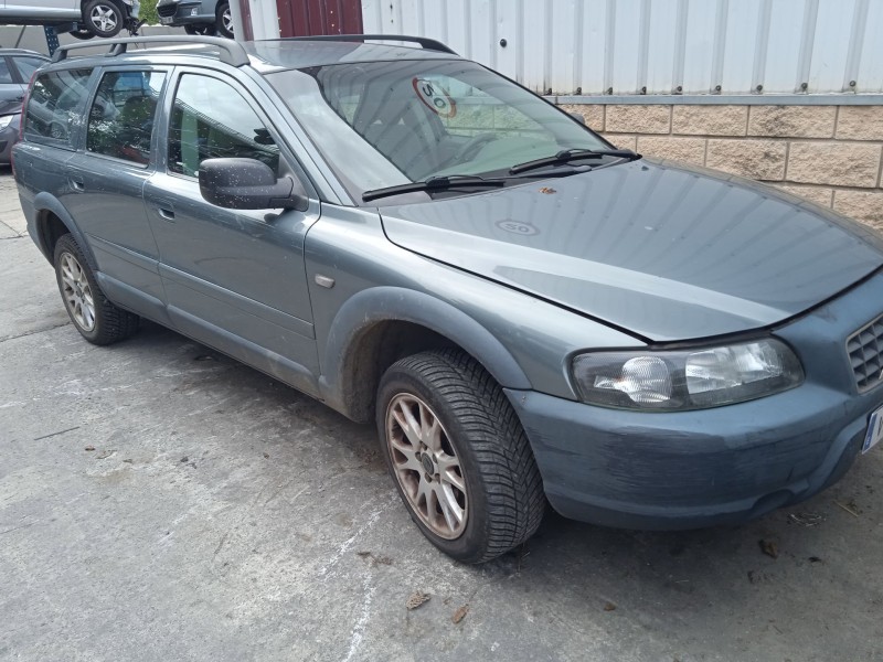 volvo xc70 i cross country (295) del año 2004