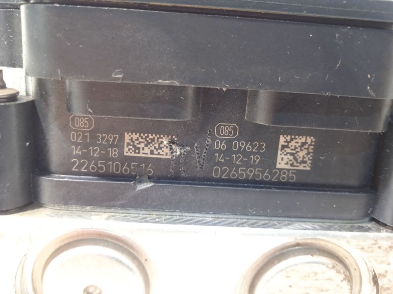 Recambio de abs para dacia sandero laureate referencia OEM IAM 476605492R 2265106516 269633