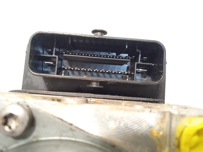 Recambio de abs para skoda rapid (nh3, nk3, nk6) 1.6 tdi referencia OEM IAM 1S0614517L 17677016 54086612G