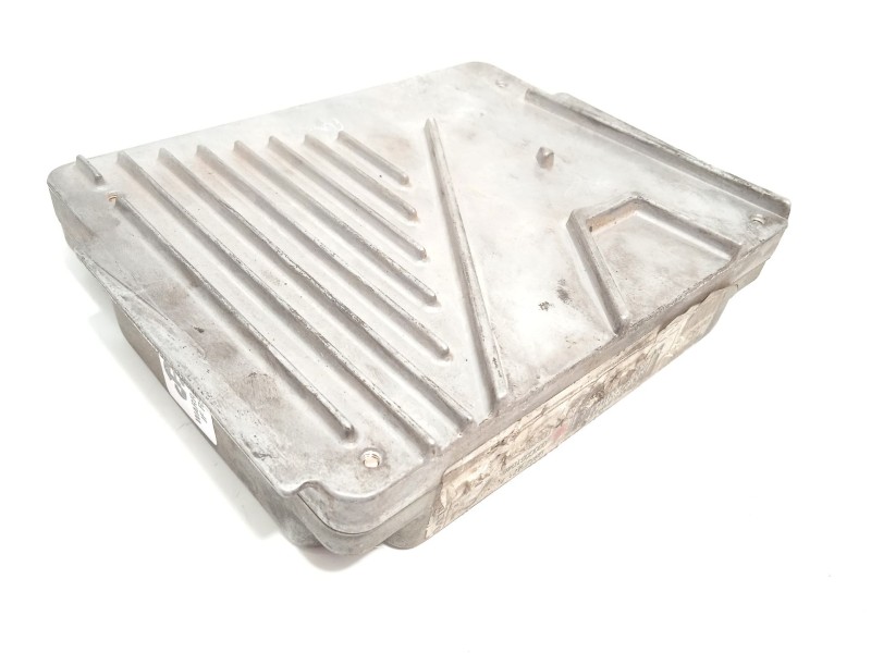 Recambio de centralita motor uce para volvo s60 i (384) 2.4 referencia OEM IAM 08627471A  MB0797008831