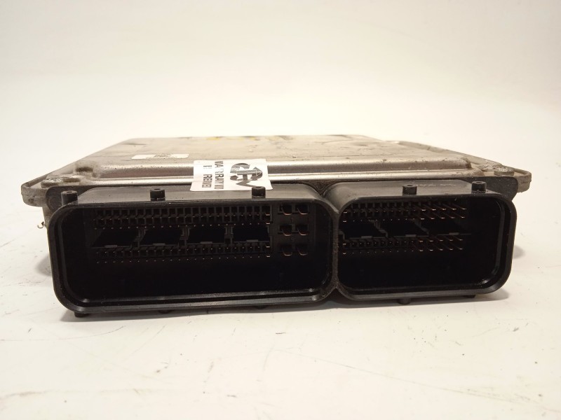 Recambio de centralita motor uce para seat leon (1p1) 1.9 tdi referencia OEM IAM 03G906021LK  0281013279