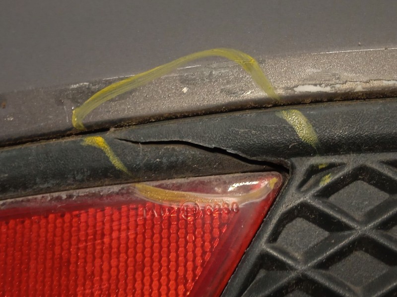 Recambio de paragolpes trasero para ford focus iii 1.0 ecoboost referencia OEM IAM 1852397 BM51A17906AHXWAA 