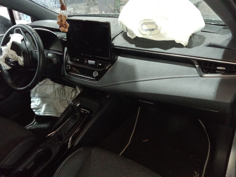 toyota corolla fastback (_e21_) del año 2023