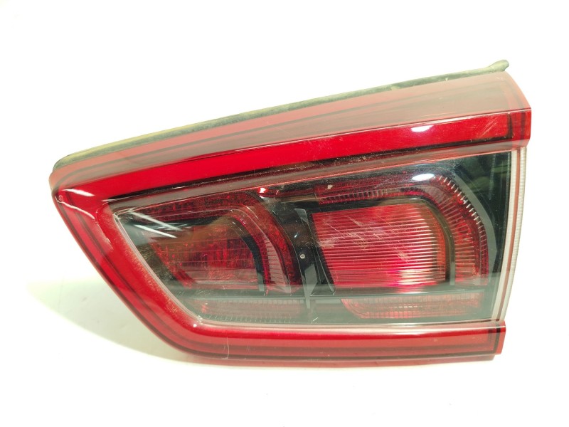 PILOTO TRASERO DERECHO INTERIOR 92404G5120 