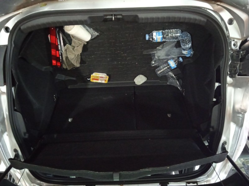 toyota corolla fastback (_e21_) del año 2023