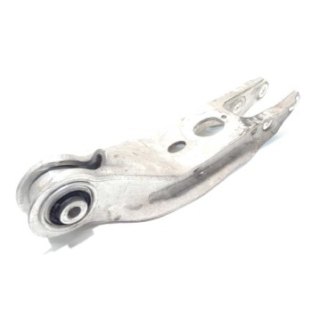 BRAZO SUSPENSION INFERIOR TRASERO DERECHO 80A505311B 