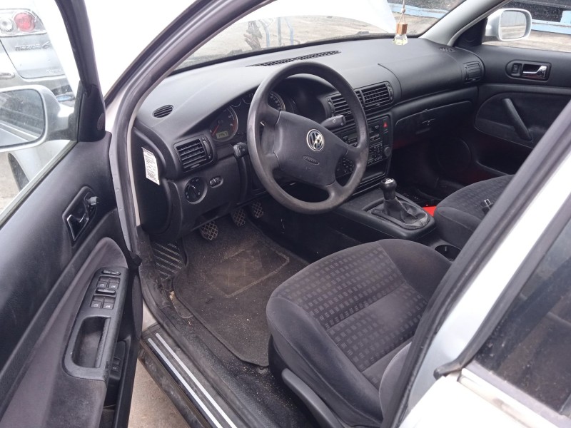 volkswagen passat b5.5 (3b3) del año 2002