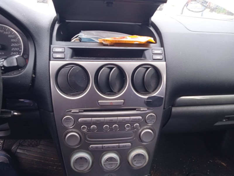 mazda 6 station wagon (gy) del año 2003