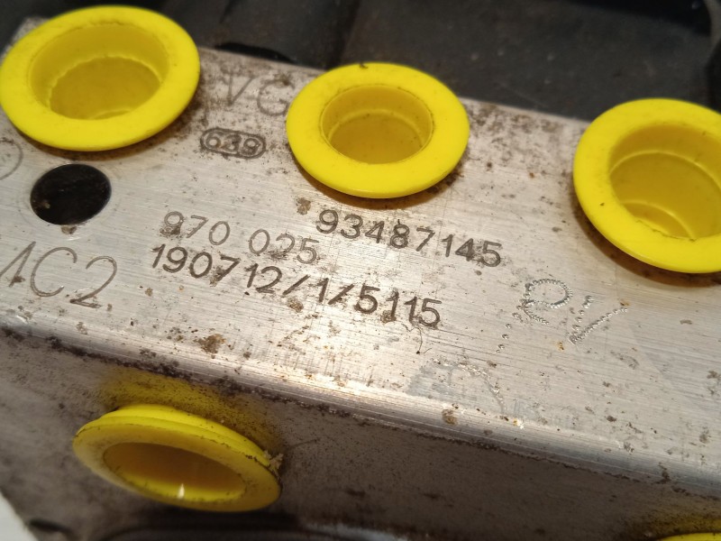 Recambio de abs para citroën c3 aircross feel referencia OEM IAM 93487145 9834565080 970025