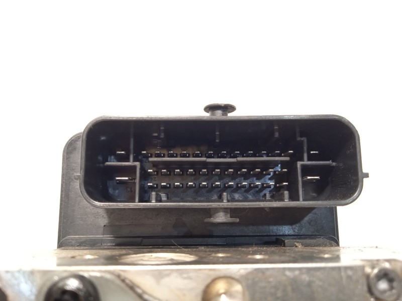 Recambio de abs para kia stonic (yb) 1.6 crdi referencia OEM IAM 58920H8360 BE6003V116 BH6013V120