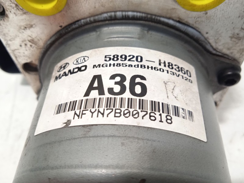 Recambio de abs para kia stonic (yb) 1.6 crdi referencia OEM IAM 58920H8360 BE6003V116 BH6013V120