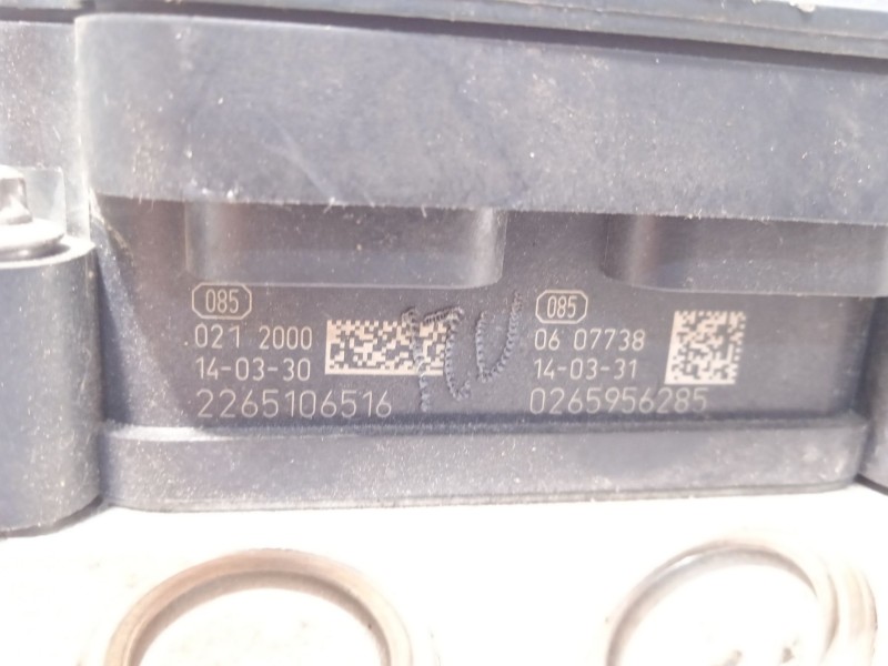 Recambio de abs para dacia sandero laureate referencia OEM IAM 476605492R 2265106516 269633