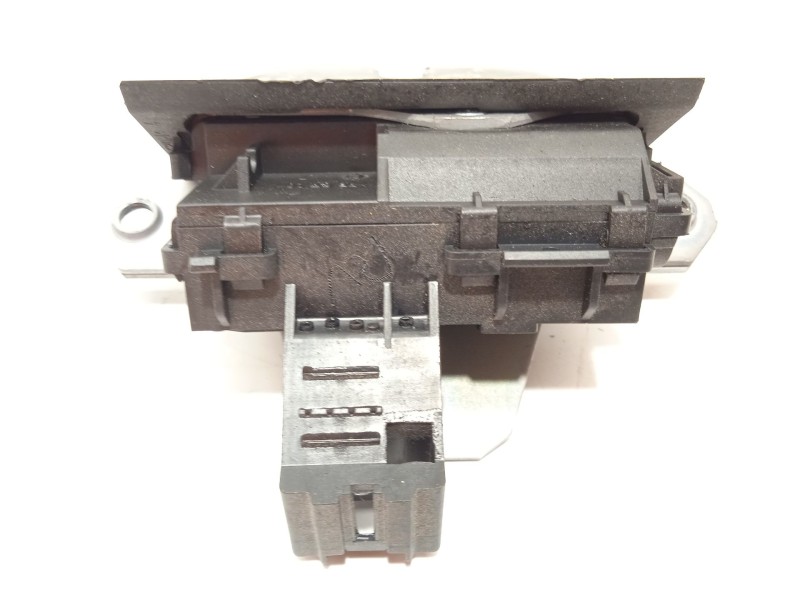 Recambio de cerradura maletero / porton para ford focus iii 1.0 ecoboost referencia OEM IAM 8M51R442A66DA 1920840 
