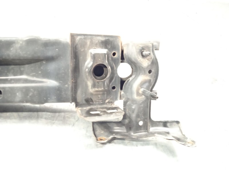 Recambio de refuerzo paragolpes delantero para kia carnival / grand carnival iii (vq) 2.9 crdi referencia OEM IAM 865304D000  