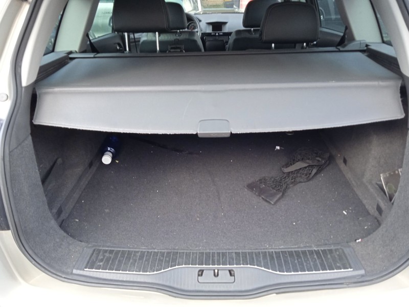 opel astra h station wagon (a04) del año 2010