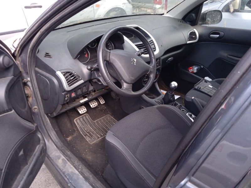 peugeot 206+ (2l_, 2m_) del año 2010