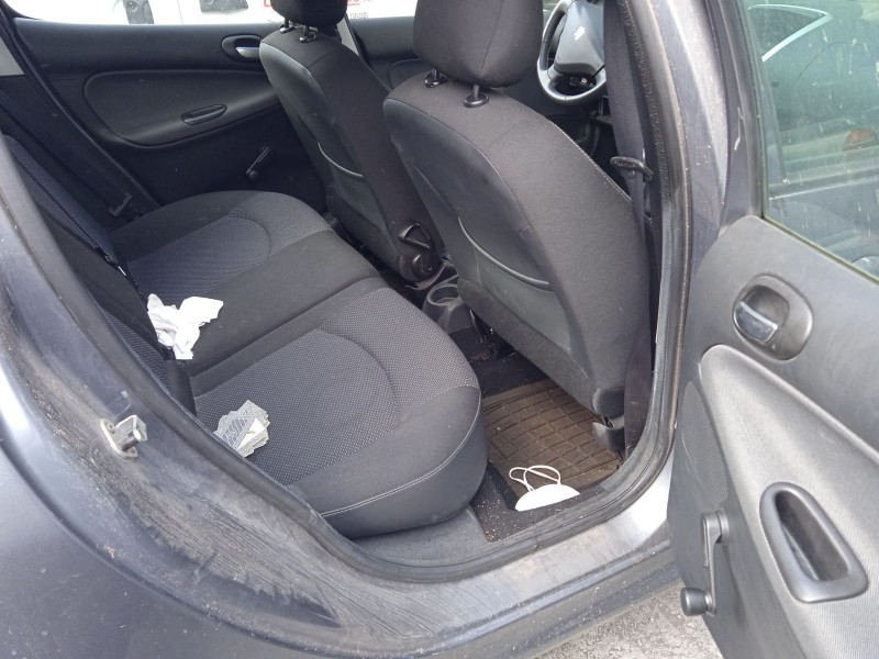 peugeot 206+ (2l_, 2m_) del año 2010