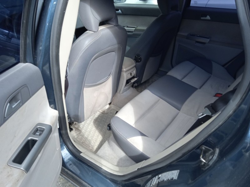 volvo v50 (545) del año 2004