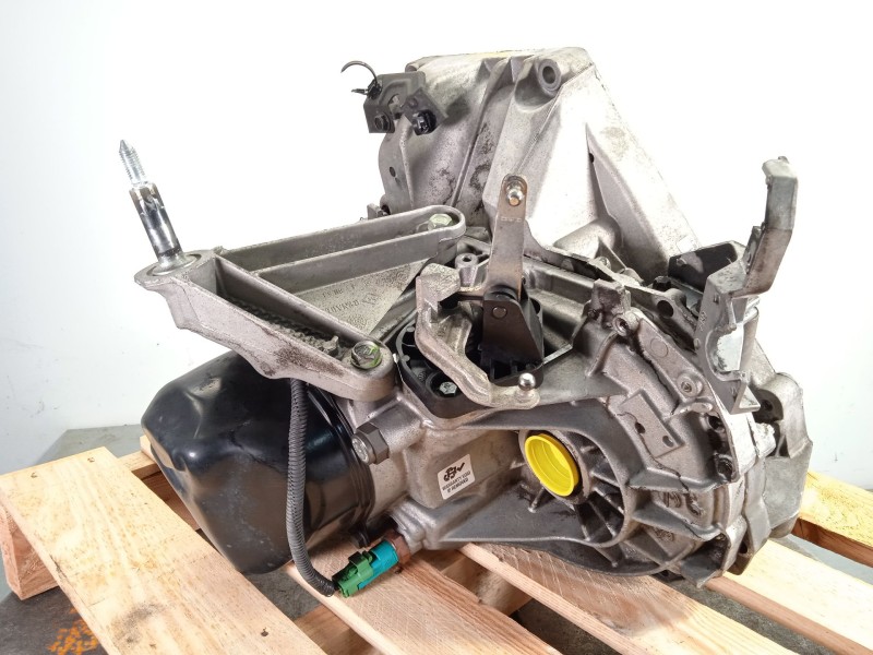 Recambio de caja cambios para nissan juke (f15) 1.6 referencia OEM IAM JR5339 320101KA0B 